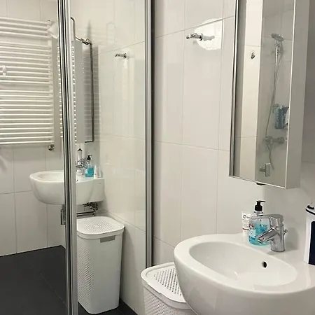 Apartment 55 M2 12 Minutes To The Center *