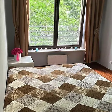 55 M2 12 Minutes To The Center Apartment *